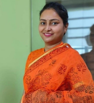 ECONOMICS TUTOR